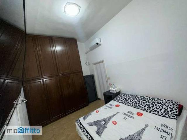 Bilocale arredato con terrazzo S.giovanni, esquilino, san lorenzo