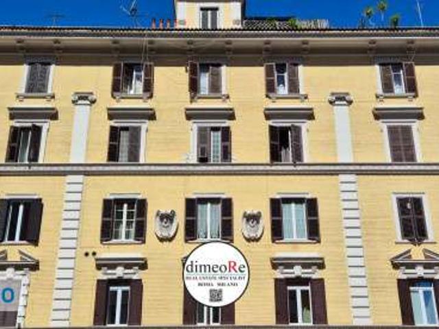Bilocale arredato con terrazzo S.giovanni, esquilino, san lorenzo