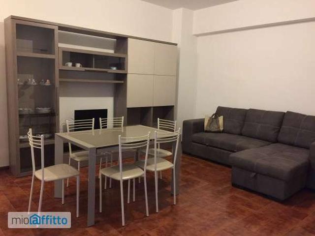 Bilocale arredato con terrazzo Soverato marina