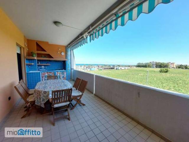 Bilocale arredato con terrazzo Salvo marina
