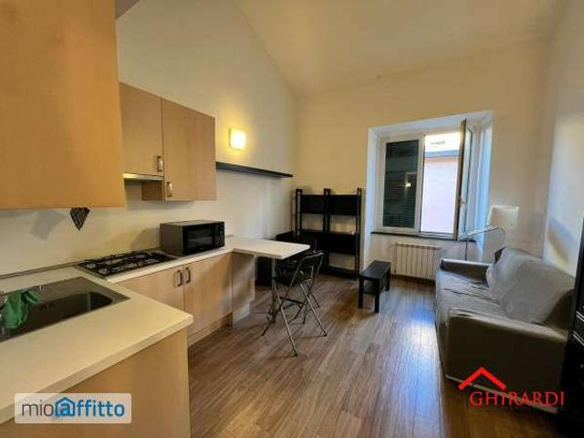 Bilocale arredato con terrazzo Sestri ponente