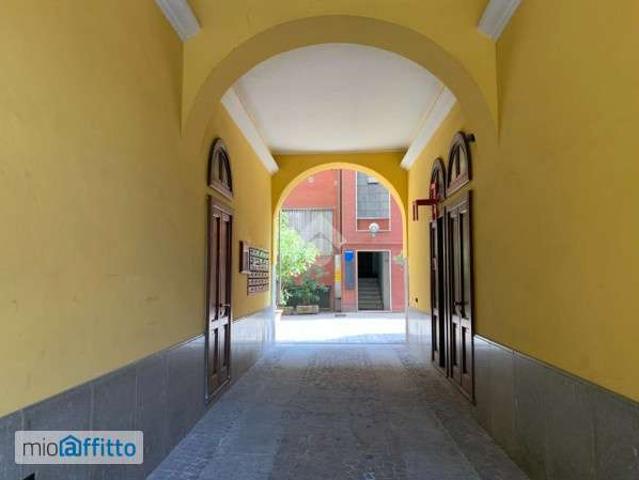 Bilocale arredato con terrazzo P.ta genova, romolo, solari