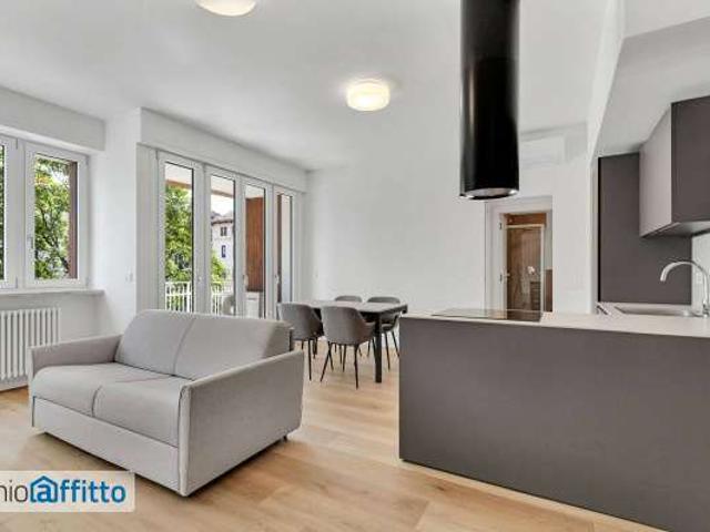 Bilocale arredato con terrazzo P.ta genova, romolo, solari