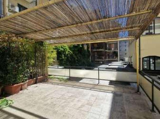 Bilocale arredato con terrazzo P.ta genova, romolo, solari