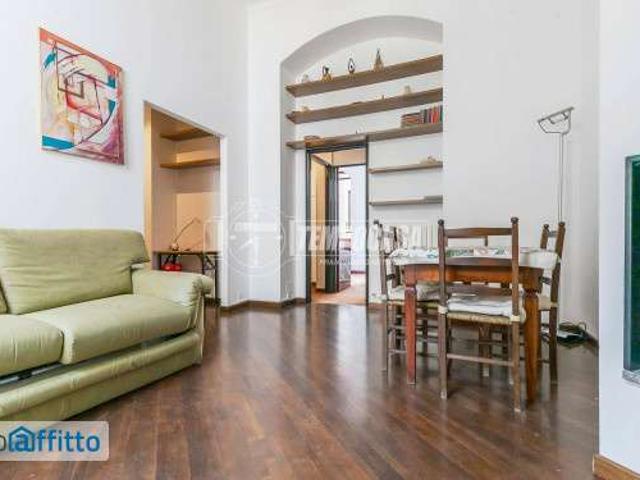 Bilocale arredato con terrazzo P.ta genova, romolo, solari