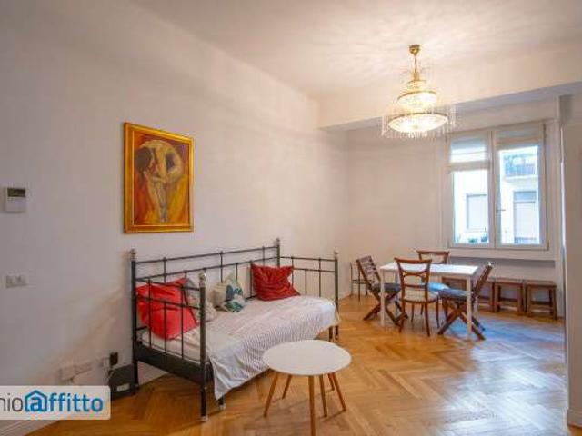 Bilocale arredato con terrazzo P.ta genova, romolo, solari