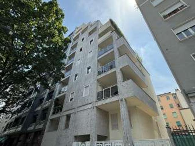 Bilocale arredato con terrazzo P.ta genova, romolo, solari