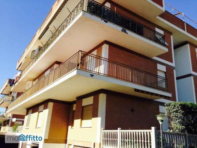Bilocale arredato con terrazzo Pomezia