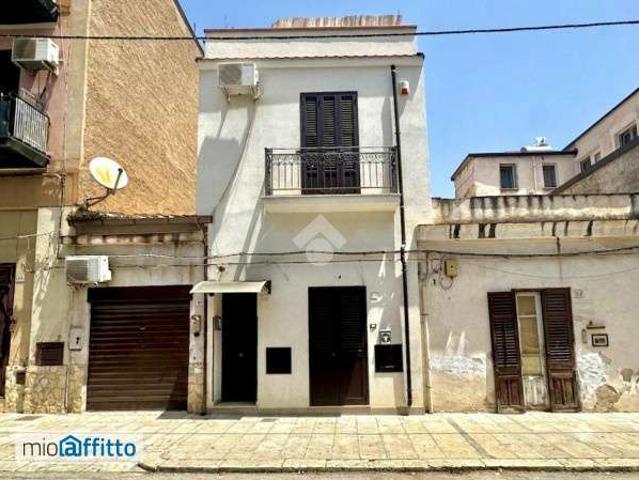 Bilocale arredato con terrazzo Palermo