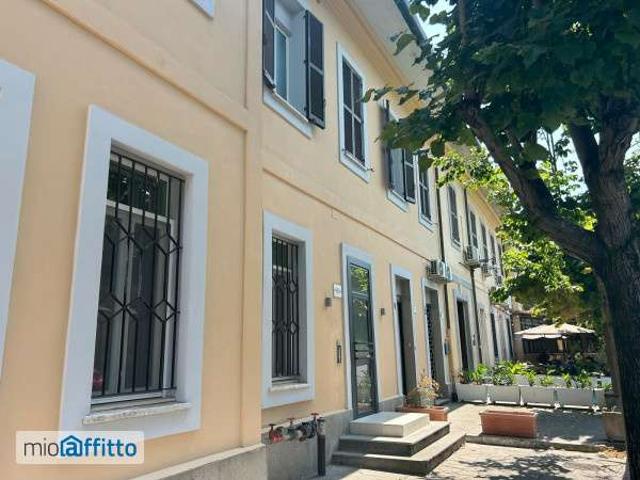 Bilocale arredato con terrazzo Cassia, tomba di nerone, roma