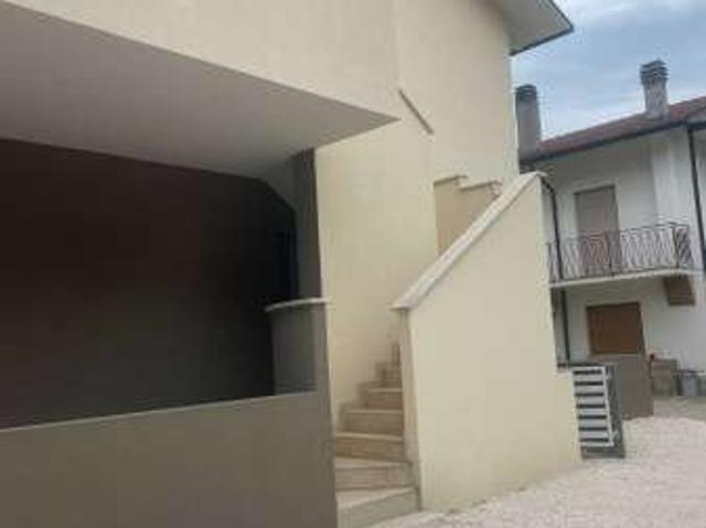Bilocale arredato con terrazzo Pinarella