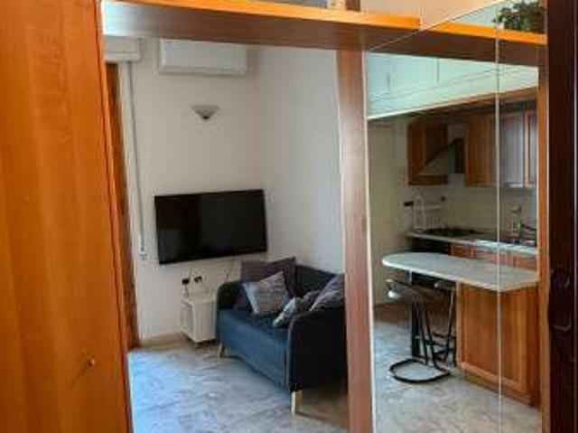 Bilocale arredato con terrazzo Rifredi