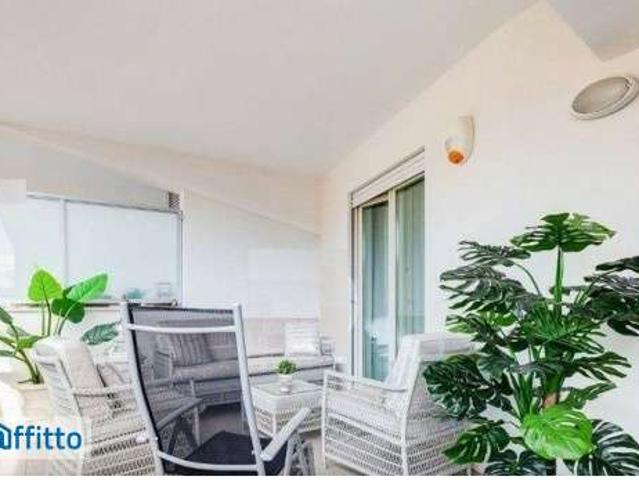 Bilocale arredato con terrazzo Trastevere, aventino, testaccio