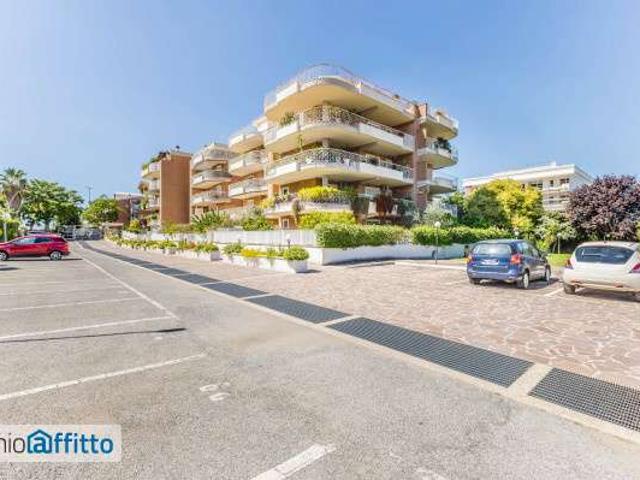 Bilocale arredato con terrazzo Trigoria, spinaceto, tor de cenci, vallerano