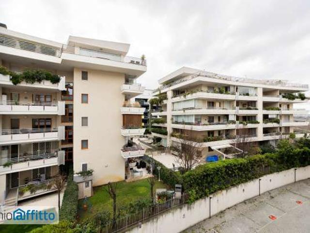 Bilocale arredato con terrazzo Trigoria, spinaceto, tor de cenci, vallerano