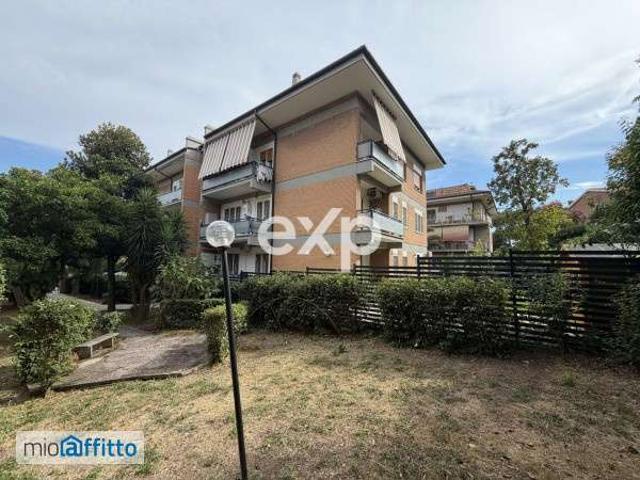 Bilocale arredato con terrazzo Trigoria, spinaceto, tor de cenci, vallerano
