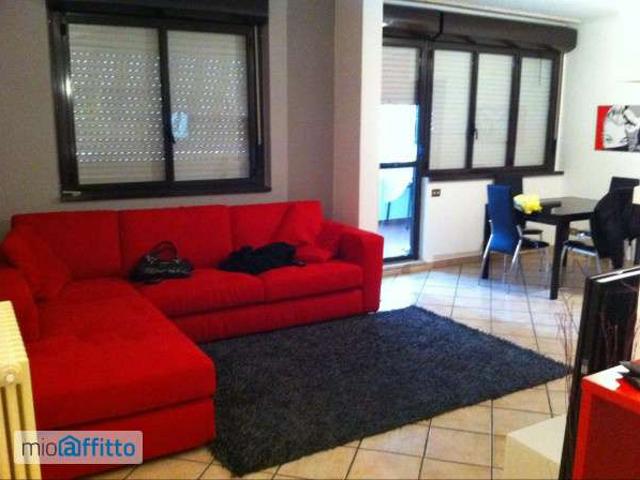 Bilocale arredato con terrazzo Trigoria, spinaceto, tor de cenci, vallerano
