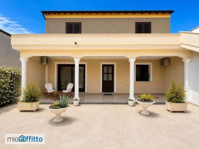 Bilocale arredato con terrazzo Uta