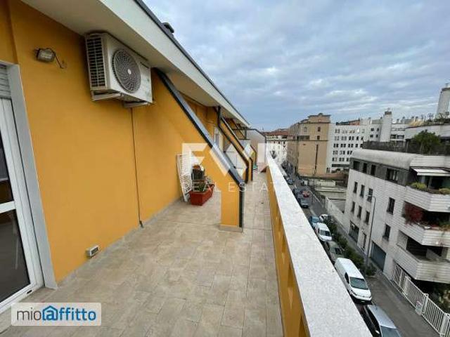 Bilocale arredato con terrazzo V giornate, xxii marzo, porta romana