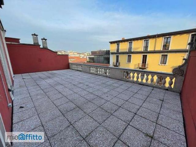 Bilocale arredato con terrazzo V giornate, xxii marzo, porta romana