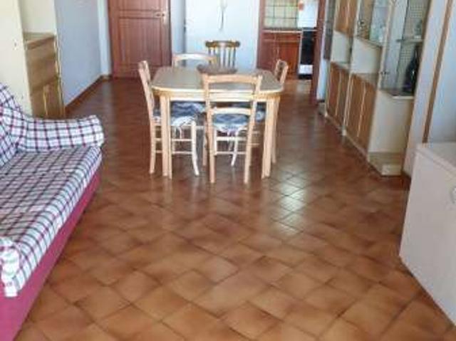 Bilocale arredato con terrazzo Villa rosa