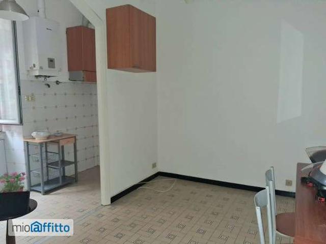 Bilocale arredato Cornigliano