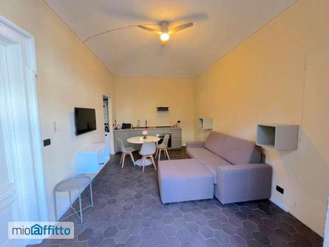Bilocale arredato Crocetta