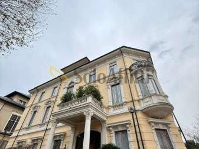 Bilocale arredato Crocetta