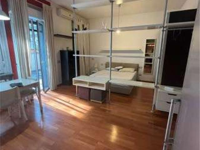 Bilocale arredato De angeli, vercelli, washinghton