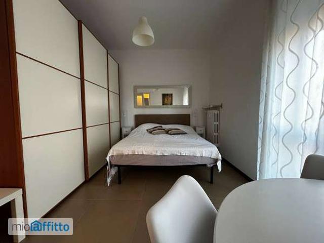 Bilocale arredato De angeli, vercelli, washinghton