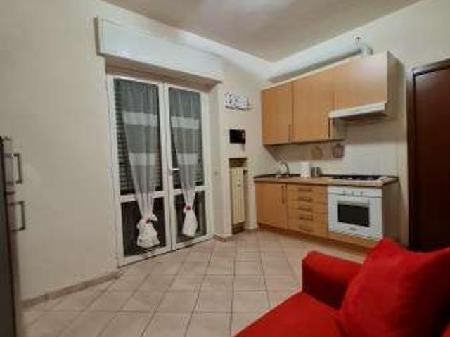 Bilocale arredato De angeli, vercelli, washinghton