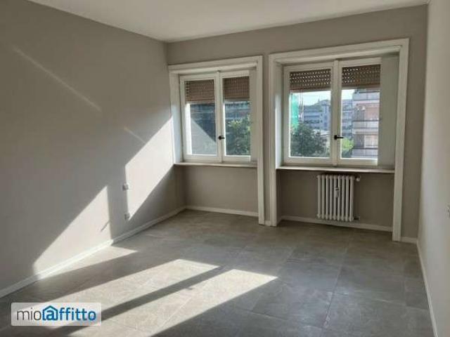 Bilocale arredato De angeli, vercelli, washinghton