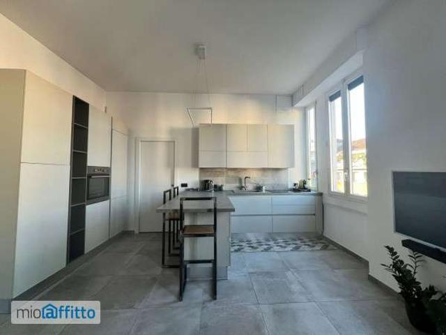 Bilocale arredato Certosa, quarto oggiaro, villa pizzone