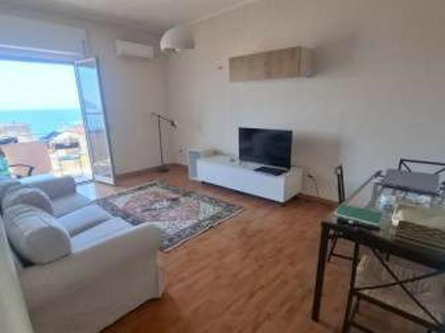 Bilocale arredato Fuorigrotta