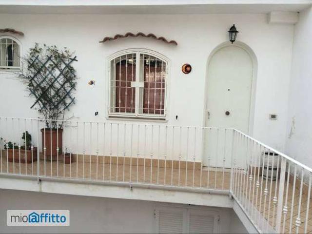 Bilocale arredato Fuorigrotta