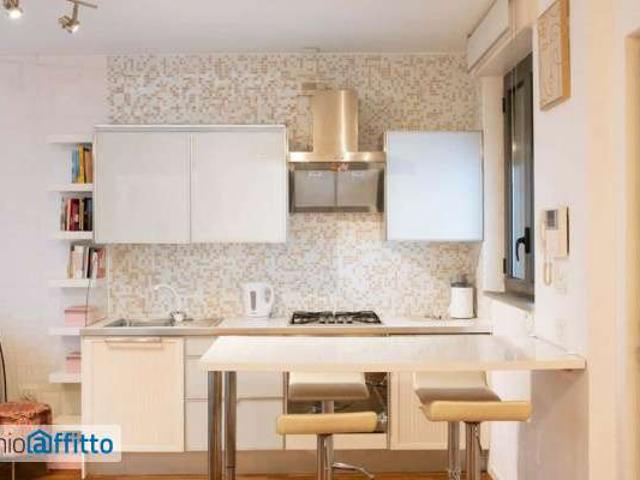 Bilocale arredato Greco, monza, palmanova, bicocca