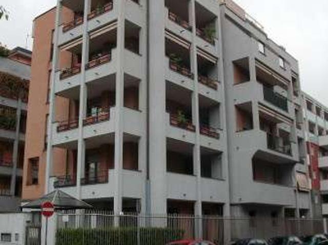 Bilocale arredato Greco, monza, palmanova, bicocca