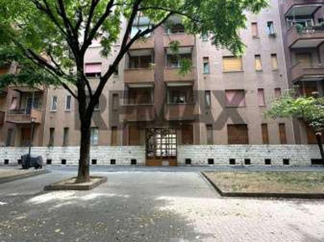 Bilocale arredato Greco, monza, palmanova, bicocca