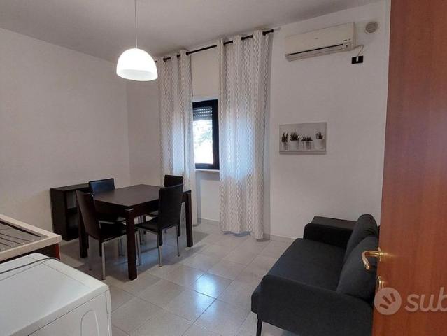 Bilocale arredato in villa a Poggiofranco