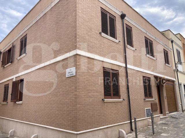 Bilocale arredato in affitto a Brindisi