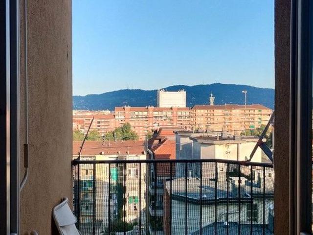 Bilocale arredato in corso Monte Cucco