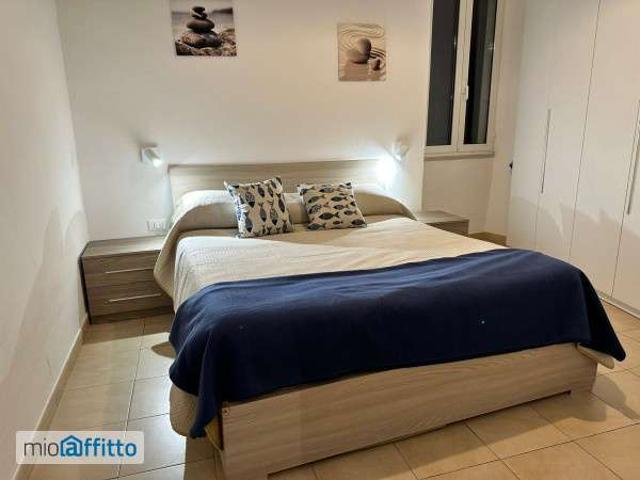 Bilocale arredato Lerici paese