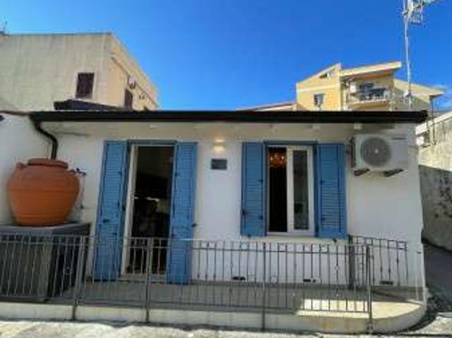 Bilocale arredato Messina