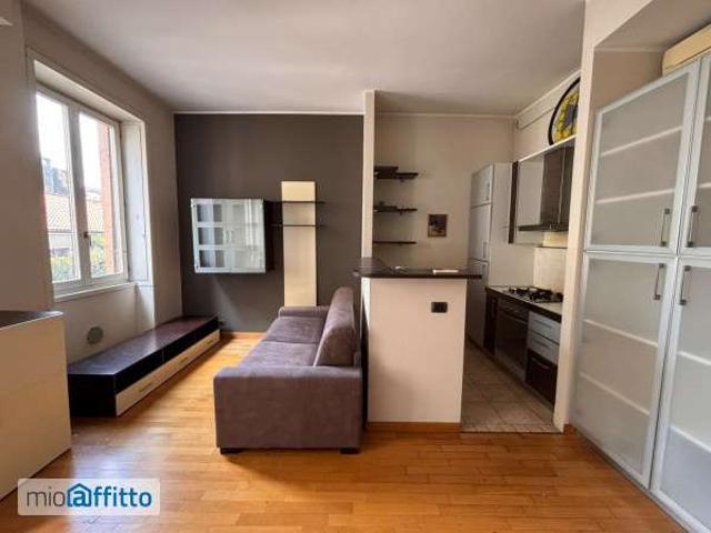 Bilocale arredato Milano