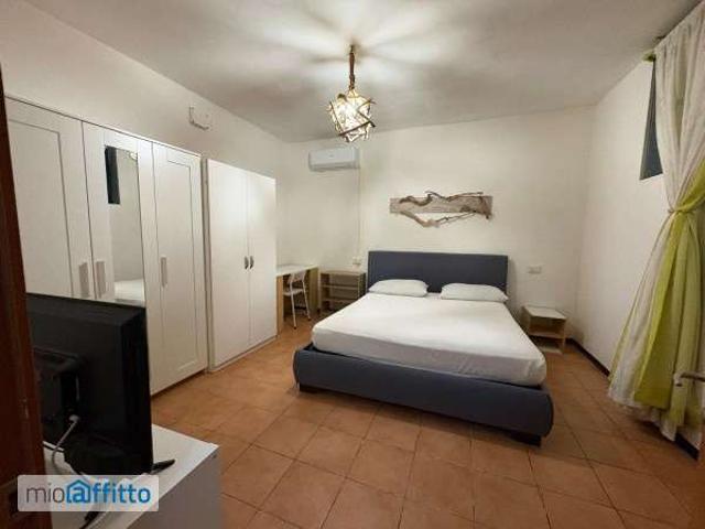 Bilocale arredato Montone