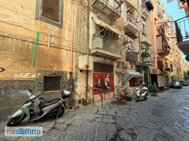 Bilocale arredato Napoli