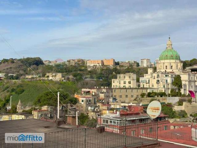 Bilocale arredato Napoli