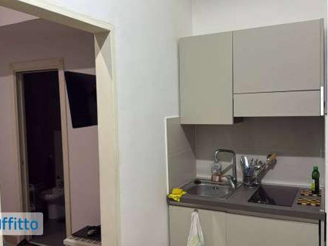 Bilocale arredato Napoli
