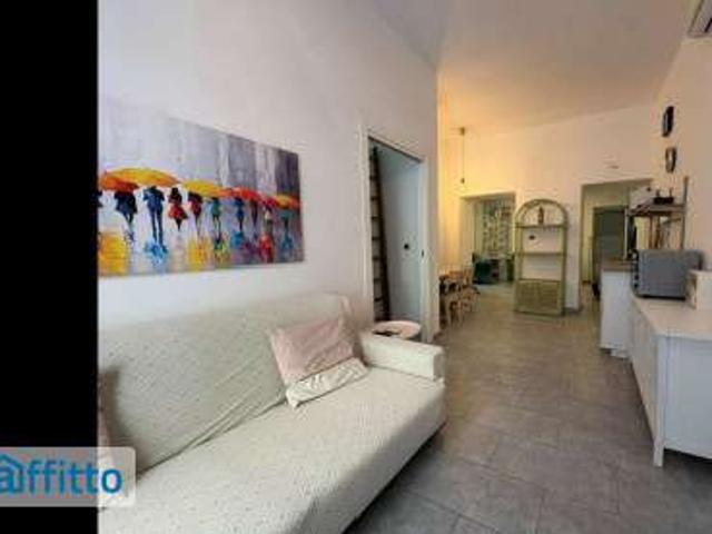 Bilocale arredato Napoli