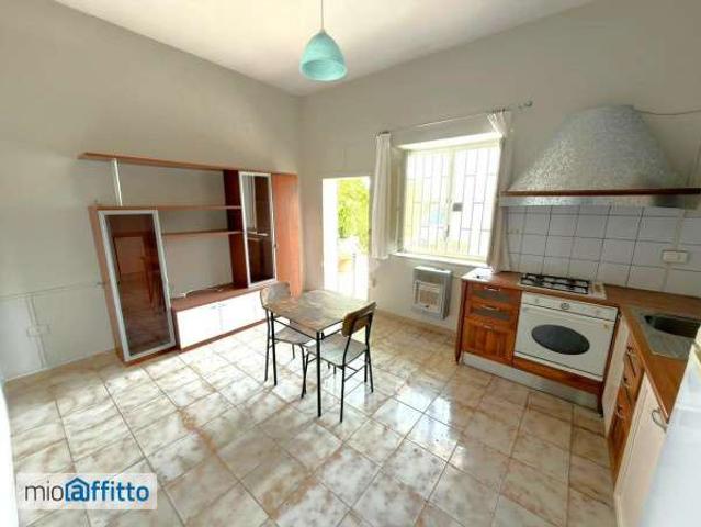 Bilocale arredato Napoli